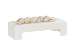 Resin Ivory 15x11x4 Riser